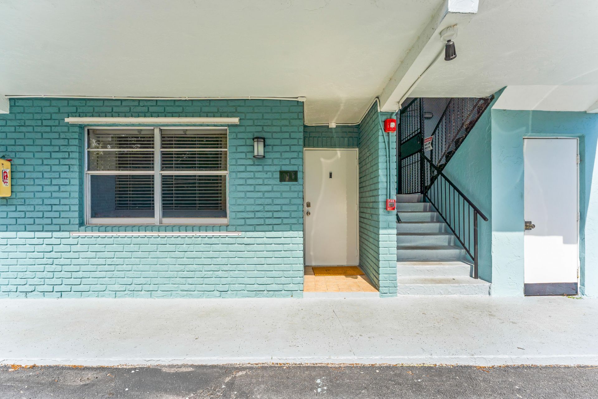 801 NE 18th Court, Unit Apt 111, Fort Lauderdale, FL 33305 Photo