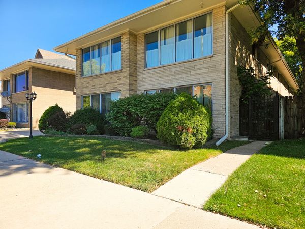 1111 N Harlem Avenue , Unit 1C, Oak Park, IL 60302