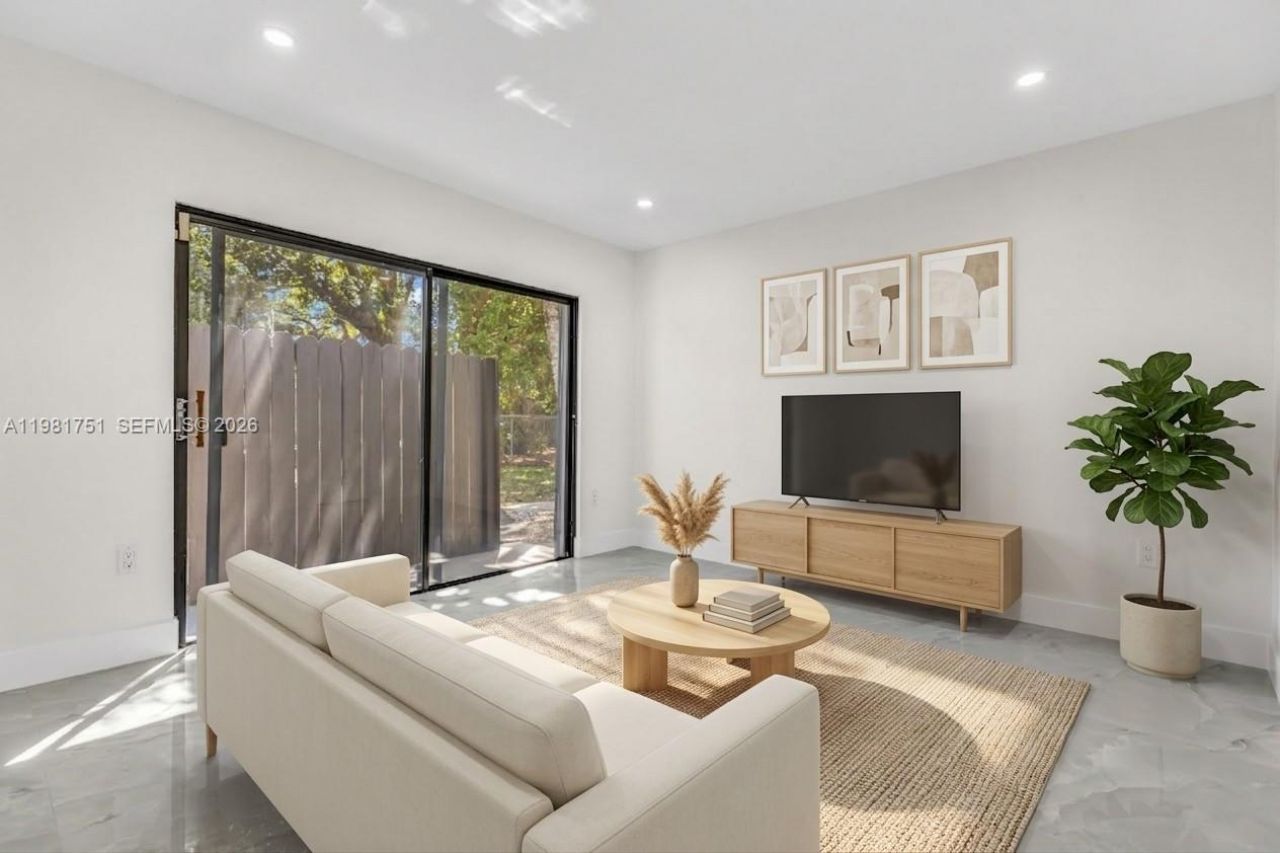 9332 SW 132nd St, Miami, FL 33176 Photo