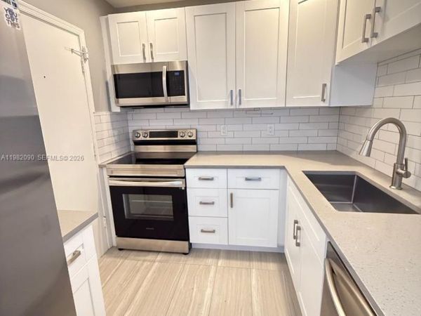 2261 NE 67th St , Unit 1823, Fort Lauderdale, FL 33308