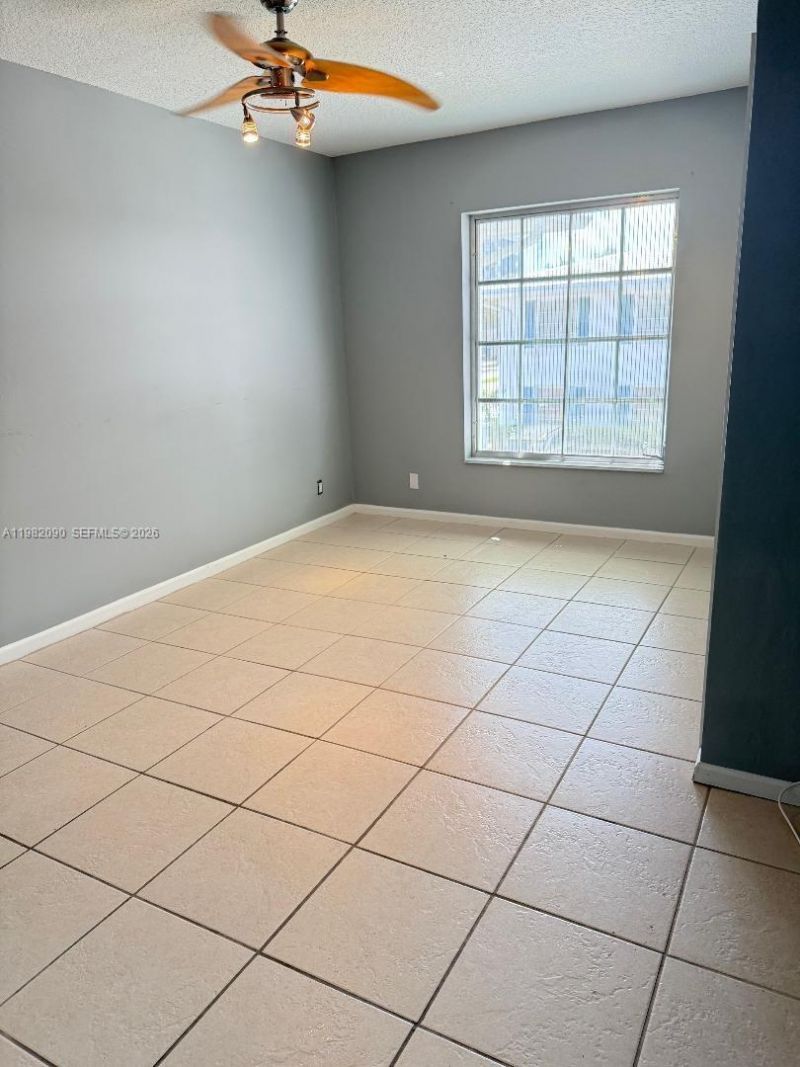 2261 NE 67th St, Unit 1823, Fort Lauderdale, FL 33308 Photo