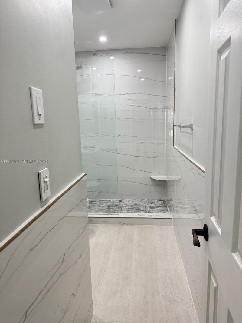 2261 NE 67th St, Unit 1823, Fort Lauderdale, FL 33308 Photo