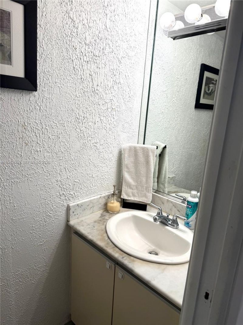 10073 SW 77th Ct , Miami, FL 33156 Photo