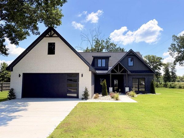 1947 Lakeview Drive, Kensett, AR 72082
