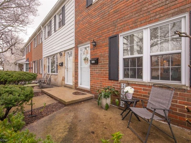 4322 W 196th Street , Fairview Park, OH 44126 Photo 2