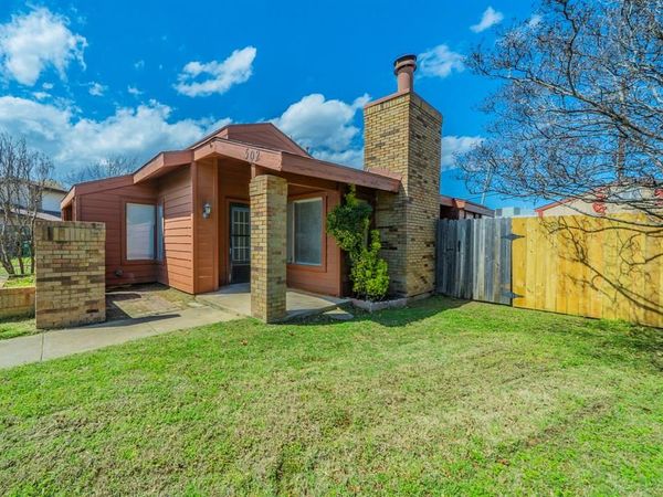 502 Prairie Dell Street, Lewisville, TX 75067