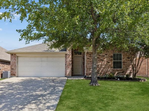 891 Austin Lane, Lavon, TX 75166