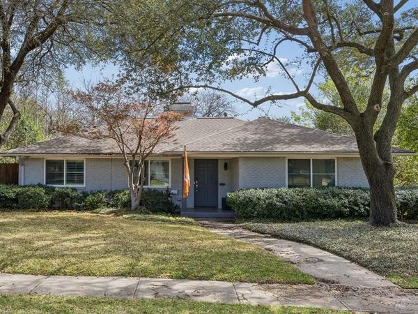5130 Rexton Lane , Dallas, TX 75214