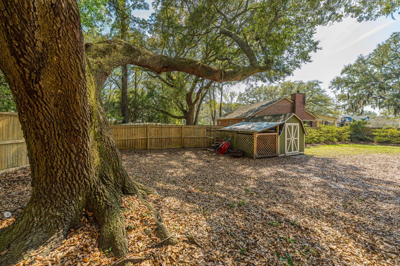 2357 Soling Court Photo 12