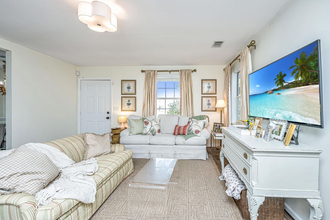 2357 Soling Court Photo 15