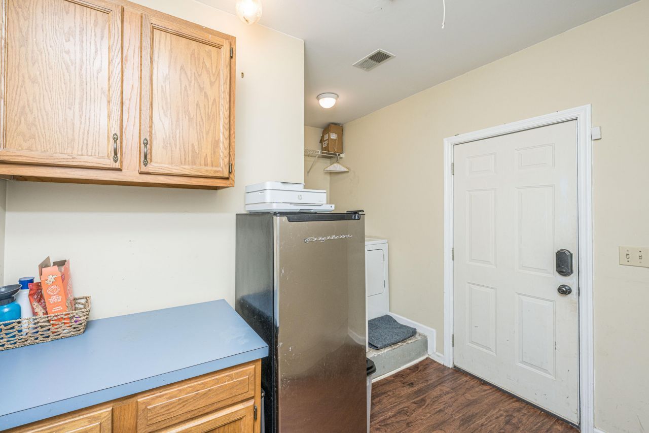 2357 Soling Court Photo 39