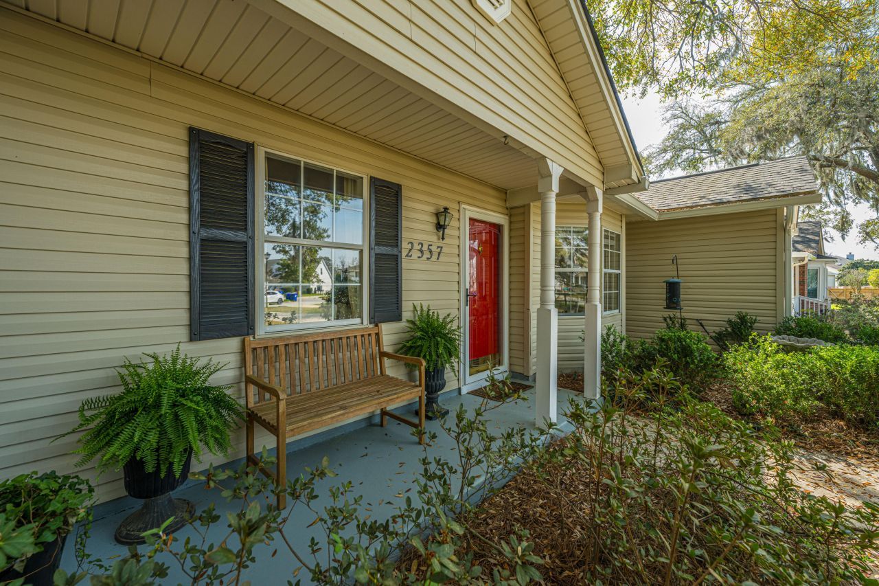 2357 Soling Court Photo 5