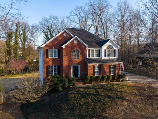 1950 East Bay Street, Hoschton, GA 30548