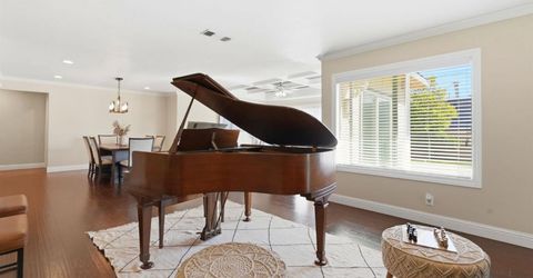 1700 Rolling Hills Rd, Sacramento, CA 95864 Photo