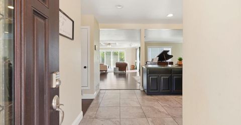 1700 Rolling Hills Rd, Sacramento, CA 95864 Photo