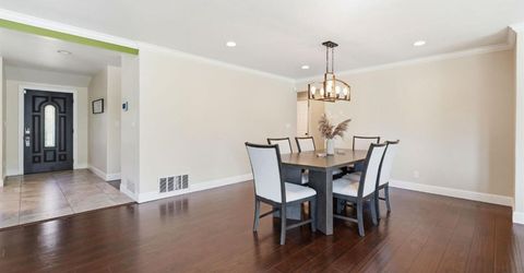 1700 Rolling Hills Rd, Sacramento, CA 95864 Photo