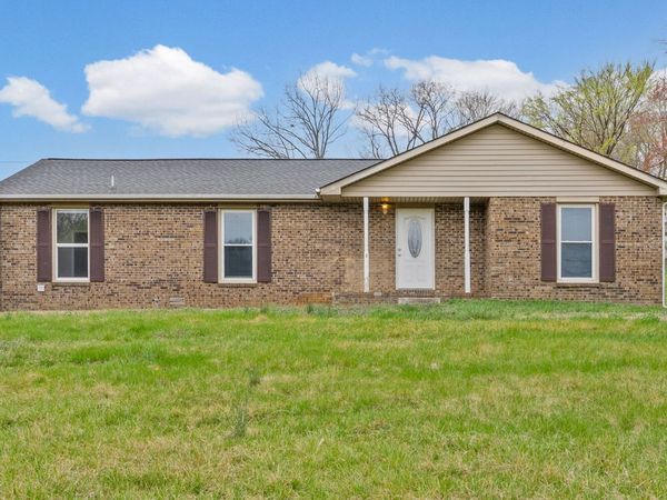 1710 Broadripple Drive , Clarksville, TN 37042