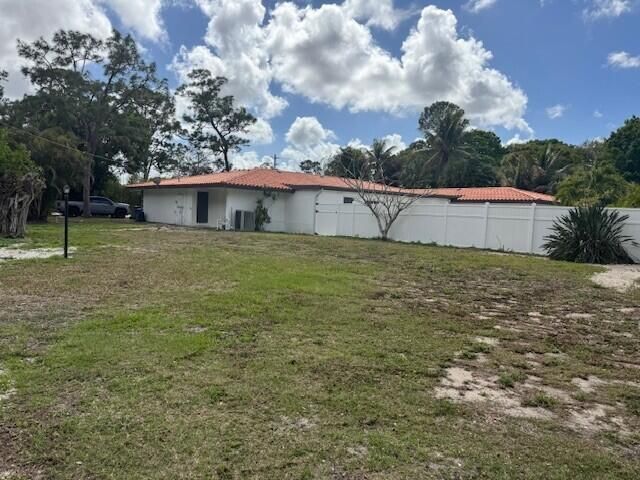 8421 Pioneer Road, West Palm Beach, FL 33411 Photo