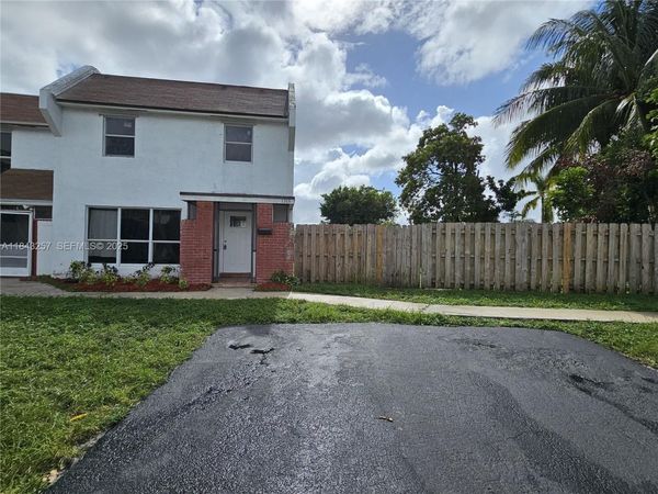 1358 Silverado, North Lauderdale, FL 33068