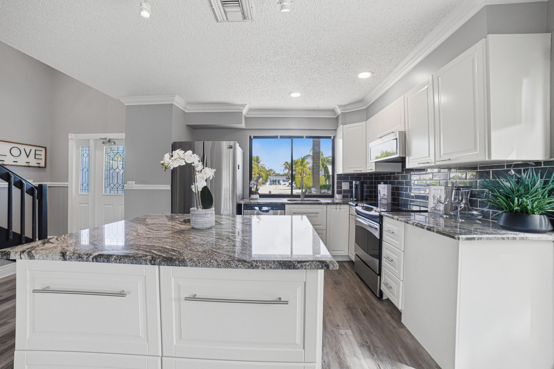 324 W Pine Street, Unit 11, Lantana, FL 33462 Photo