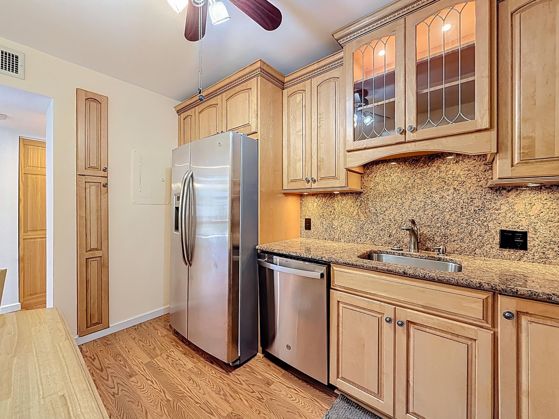 20100 W Country Club Dr, Unit 707, Aventura, FL 33180 Photo