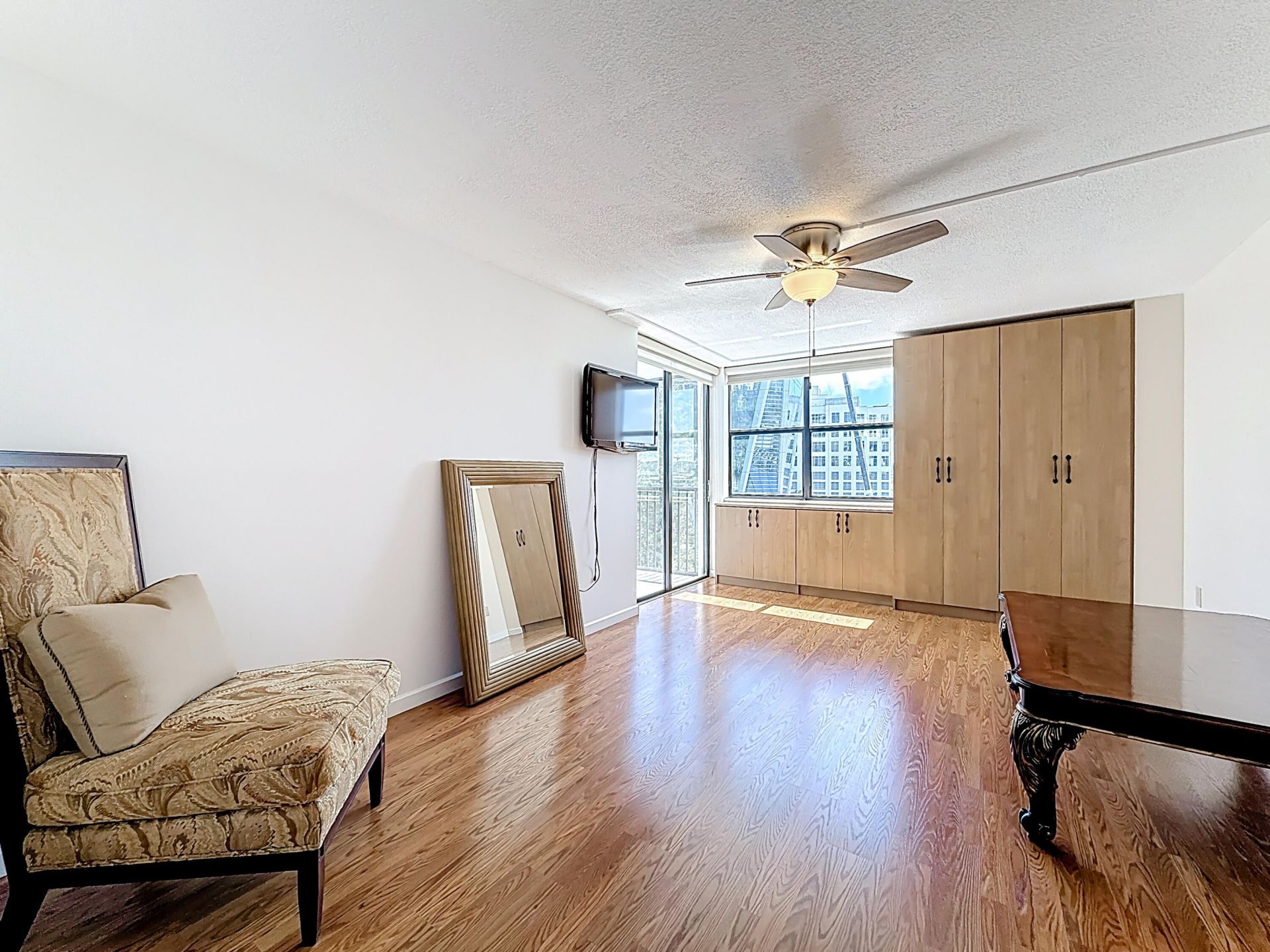 20100 W Country Club Drive, Unit 707, Aventura, FL 33180 Photo