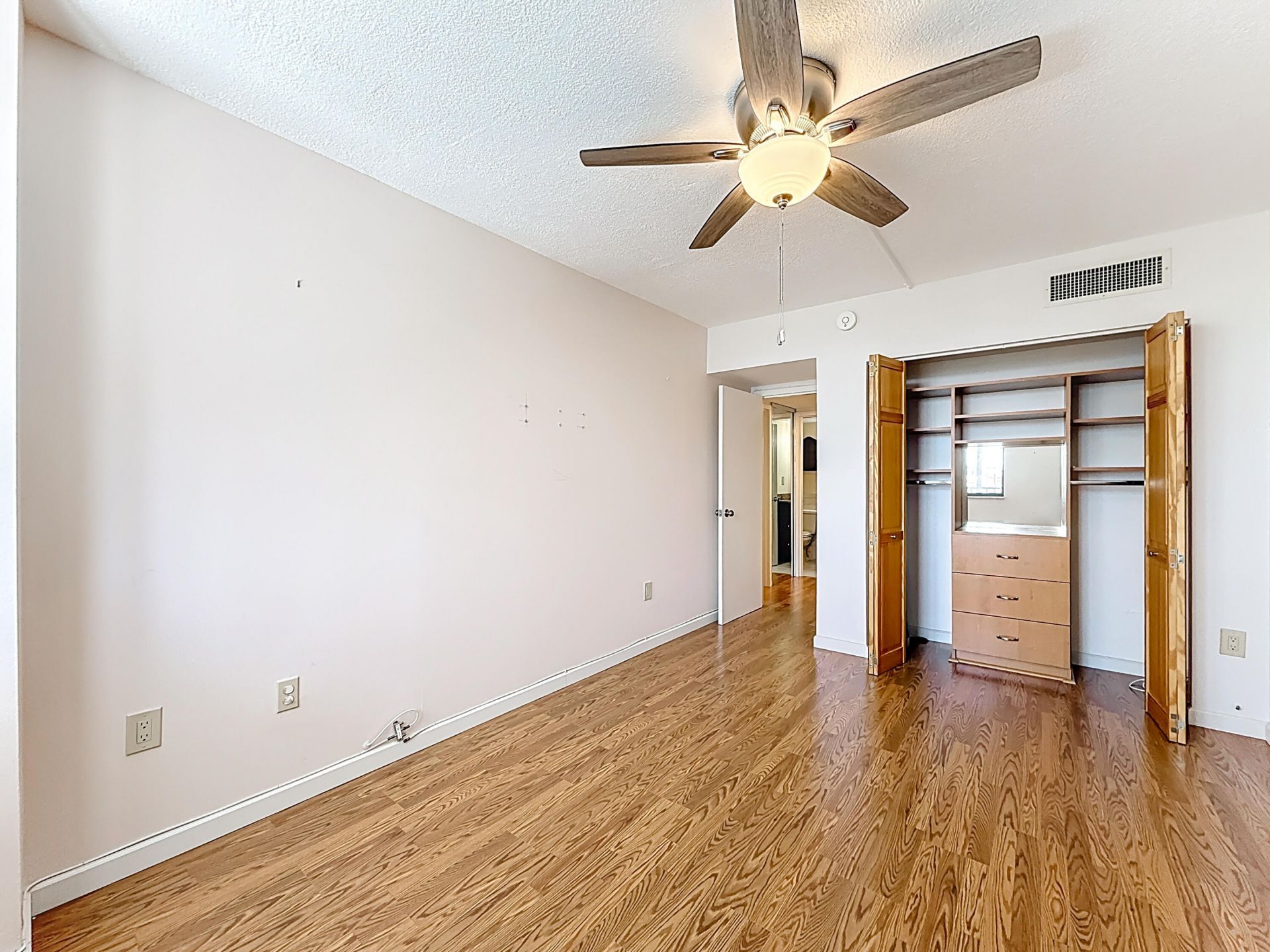 20100 W Country Club Dr, Unit 707, Aventura, FL 33180 Photo