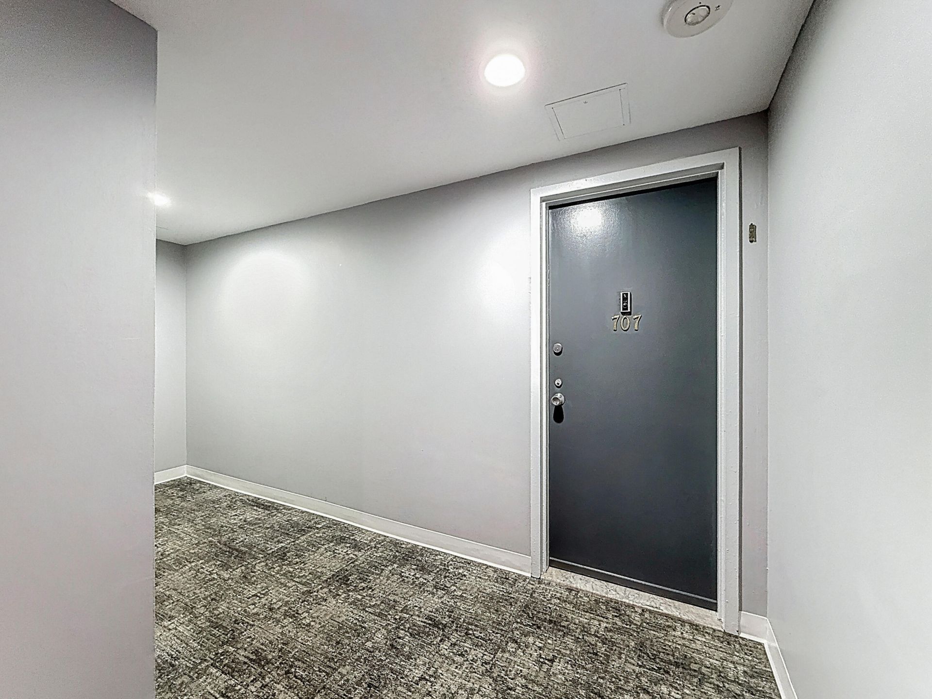 20100 W Country Club Dr, Unit 707, Aventura, FL 33180 Photo