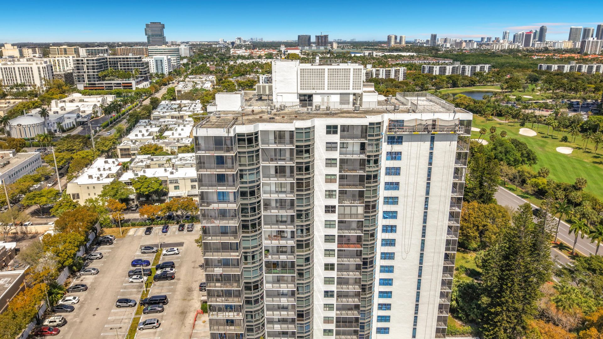 20100 W Country Club Drive, Unit 707, Aventura, FL 33180 Photo