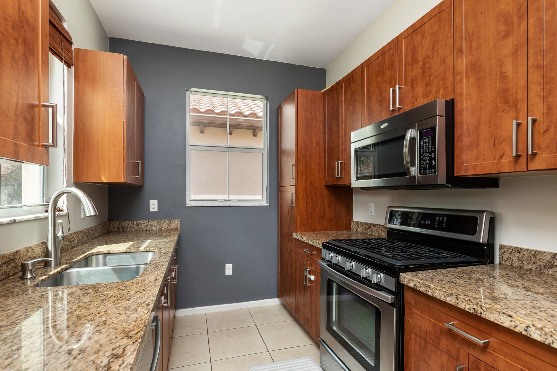 12651 NW 32nd Place, Sunrise, FL 33323 Photo