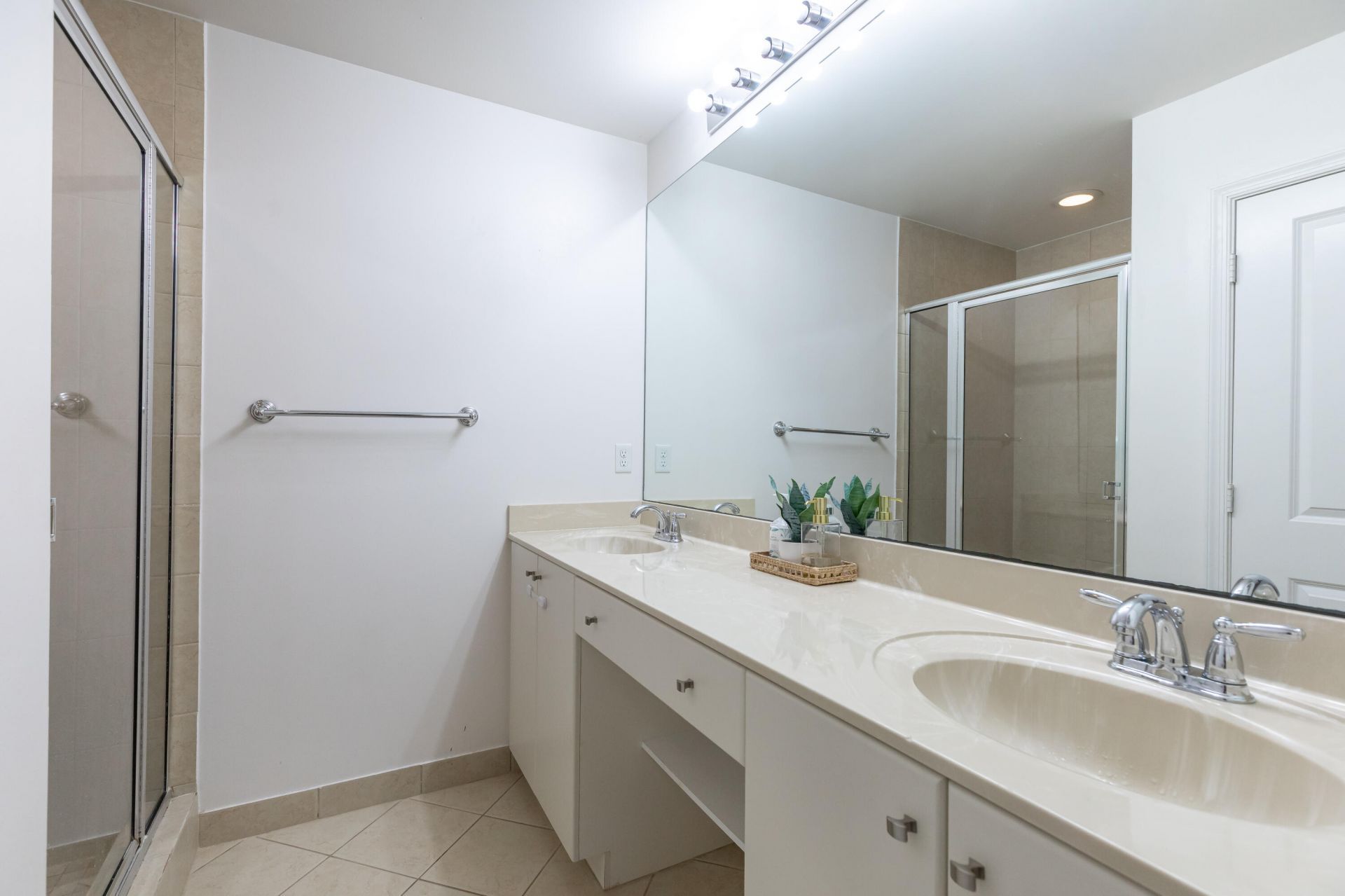 12651 NW 32nd Place, Sunrise, FL 33323 Photo