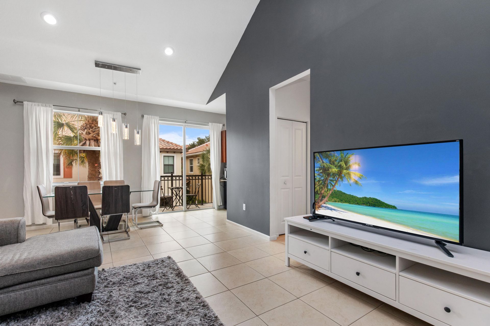 12651 NW 32nd Place, Sunrise, FL 33323 Photo