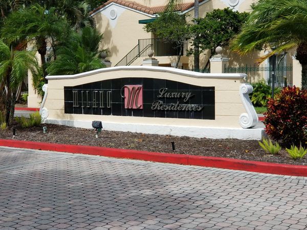 1727 Village Boulevard, Unit 111, West Palm Beach, FL 33409