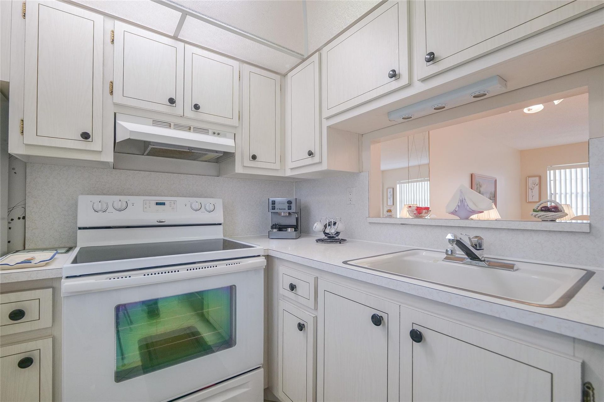 3431 NW 50th Ave, Unit 213, Lauderdale Lakes, FL 33319 Photo