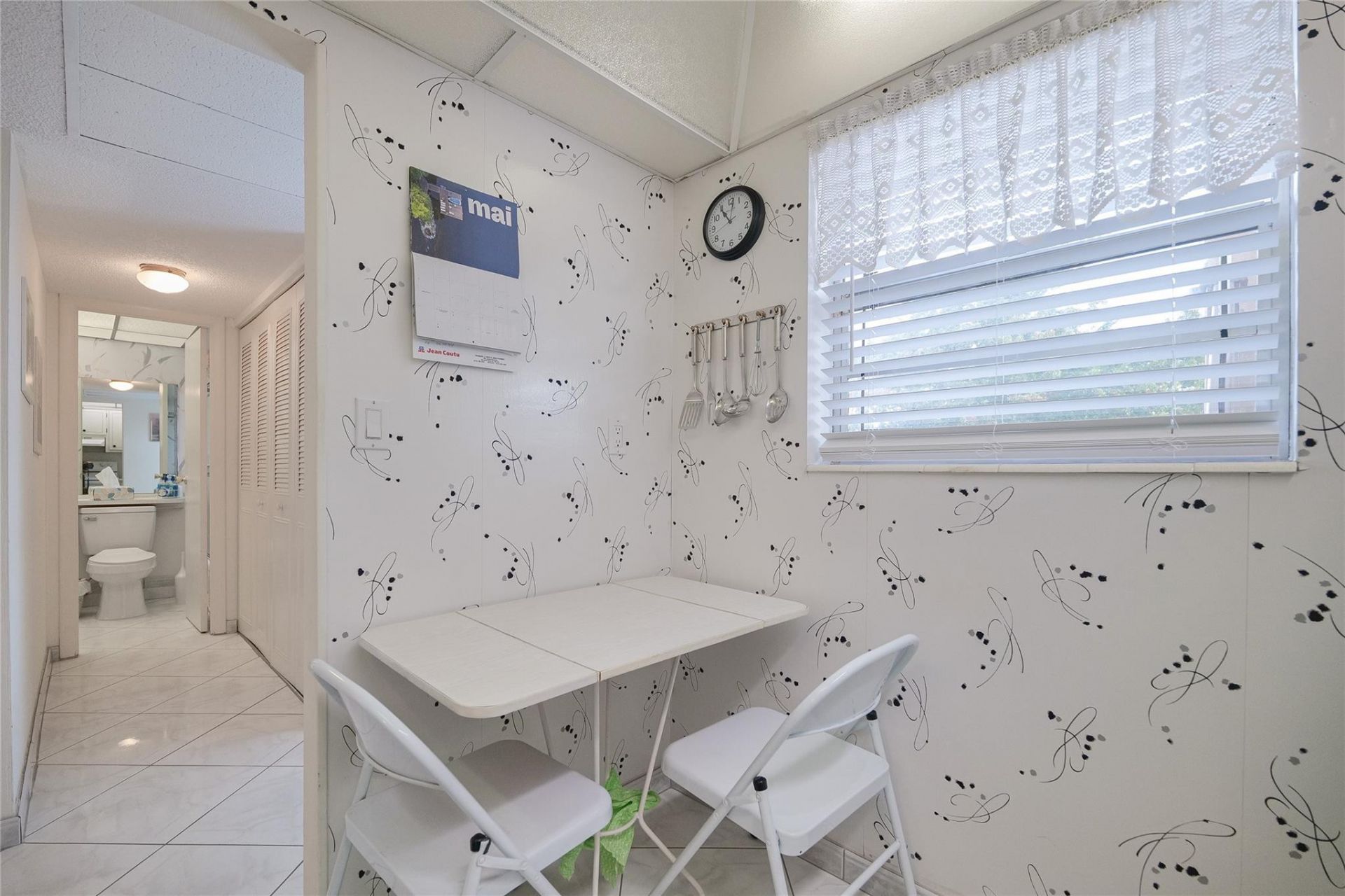 3431 NW 50th Ave, Unit 213, Lauderdale Lakes, FL 33319 Photo