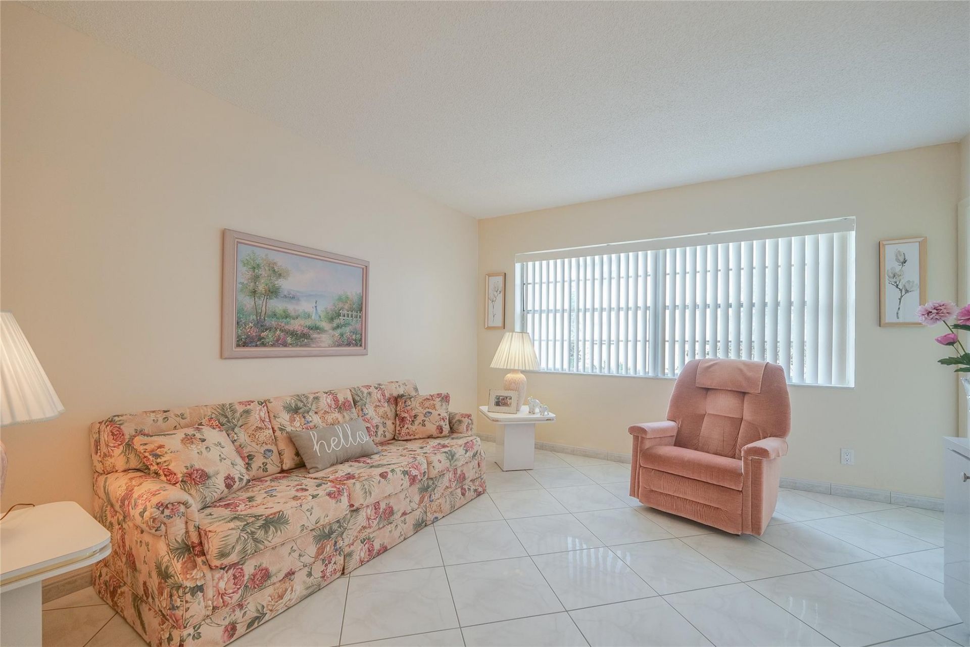 3431 NW 50th Ave, Unit 213, Lauderdale Lakes, FL 33319 Photo