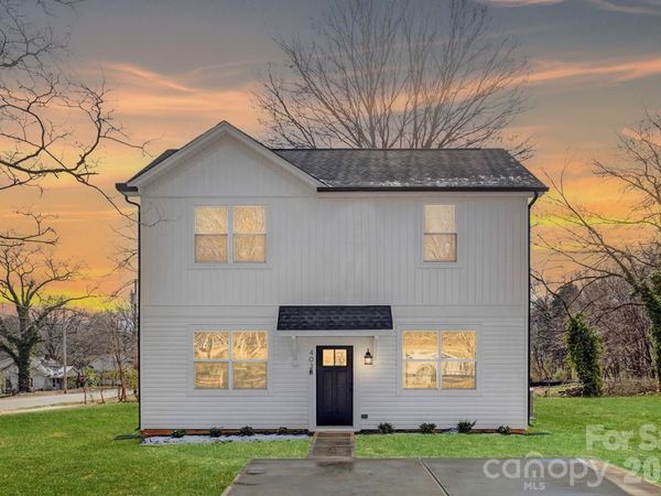 264 N Lackey Street , Statesville, NC 28677