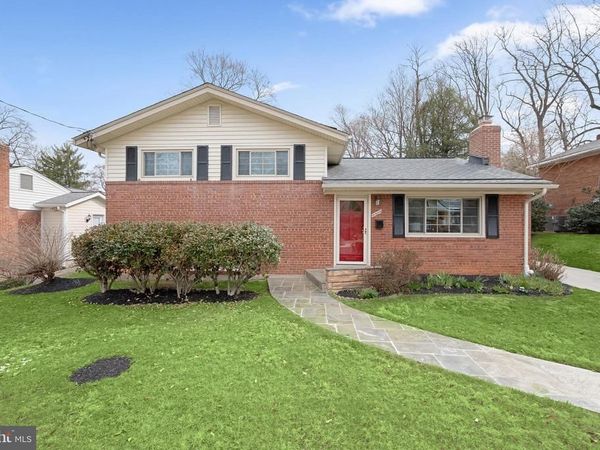 9809 HOLMHURST ROAD, BETHESDA, MD 20817