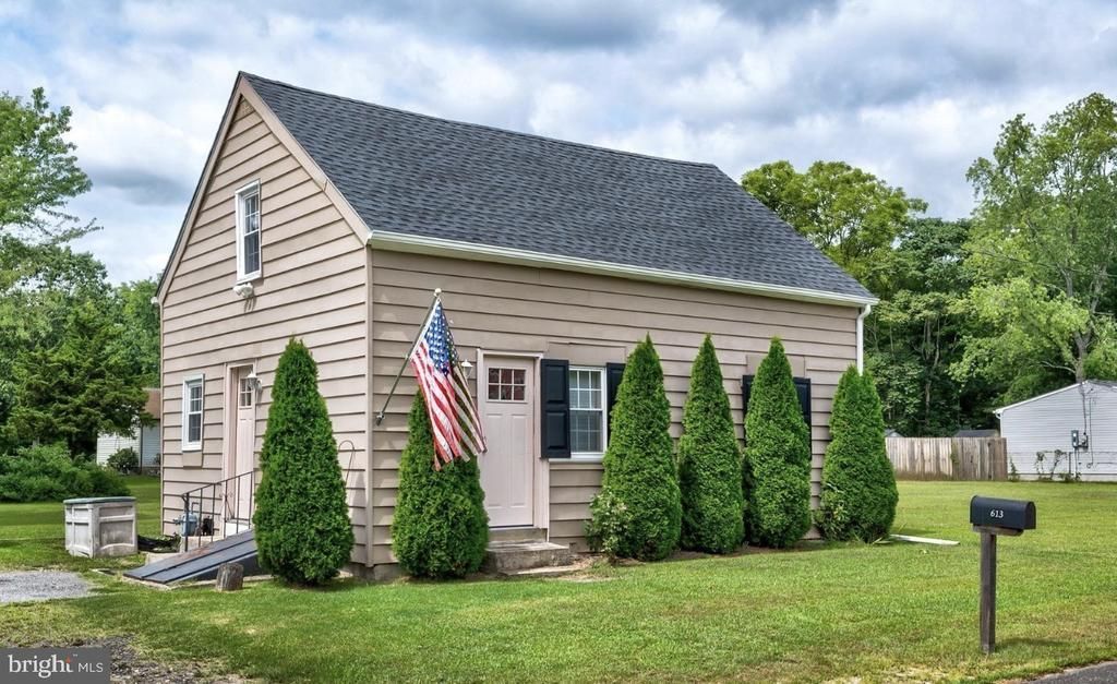 613 Hay Road, Hammonton, NJ 08037 Main Photo