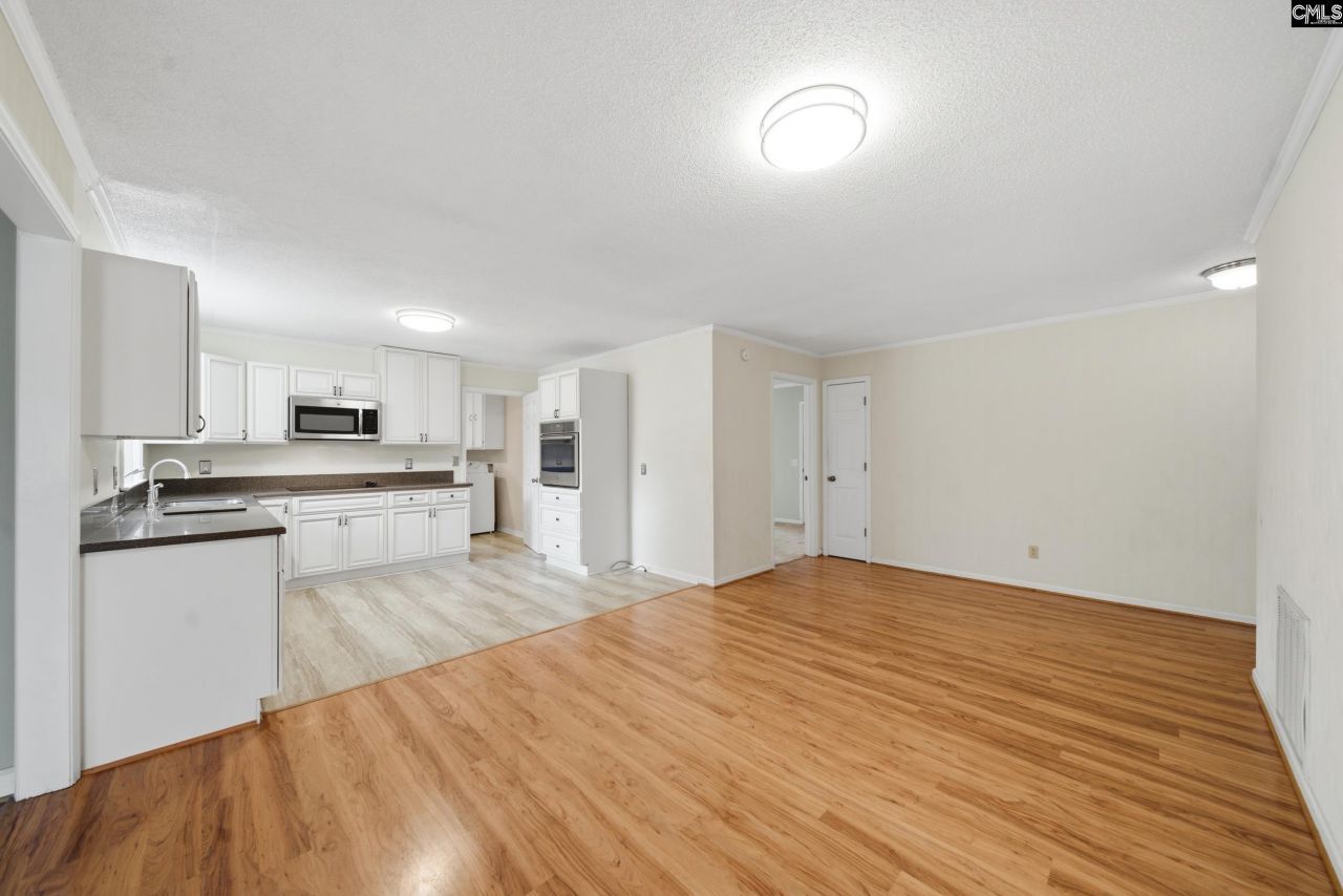 282 Yarborough Road Photo 32