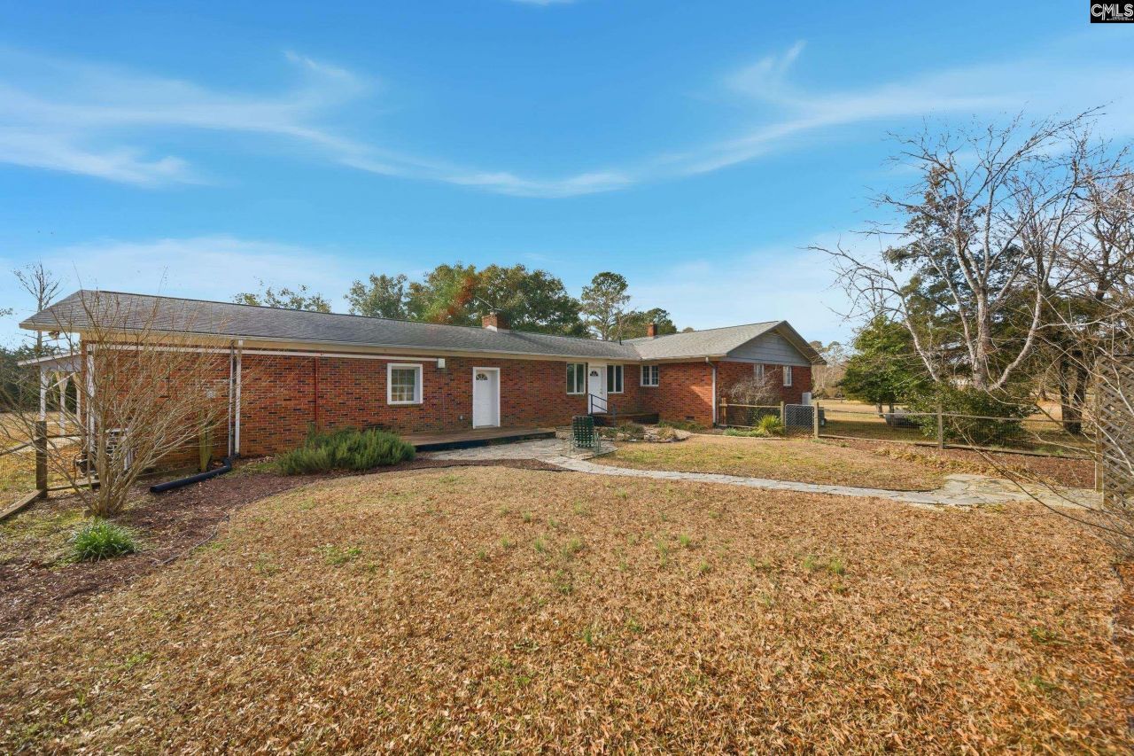 282 Yarborough Road  Photo 6