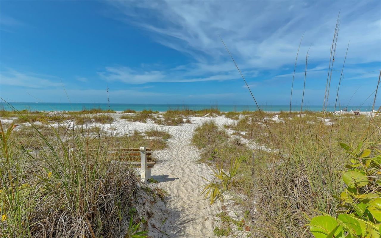 909 Spanish Drive N, Longboat Key, FL 34228 Photo