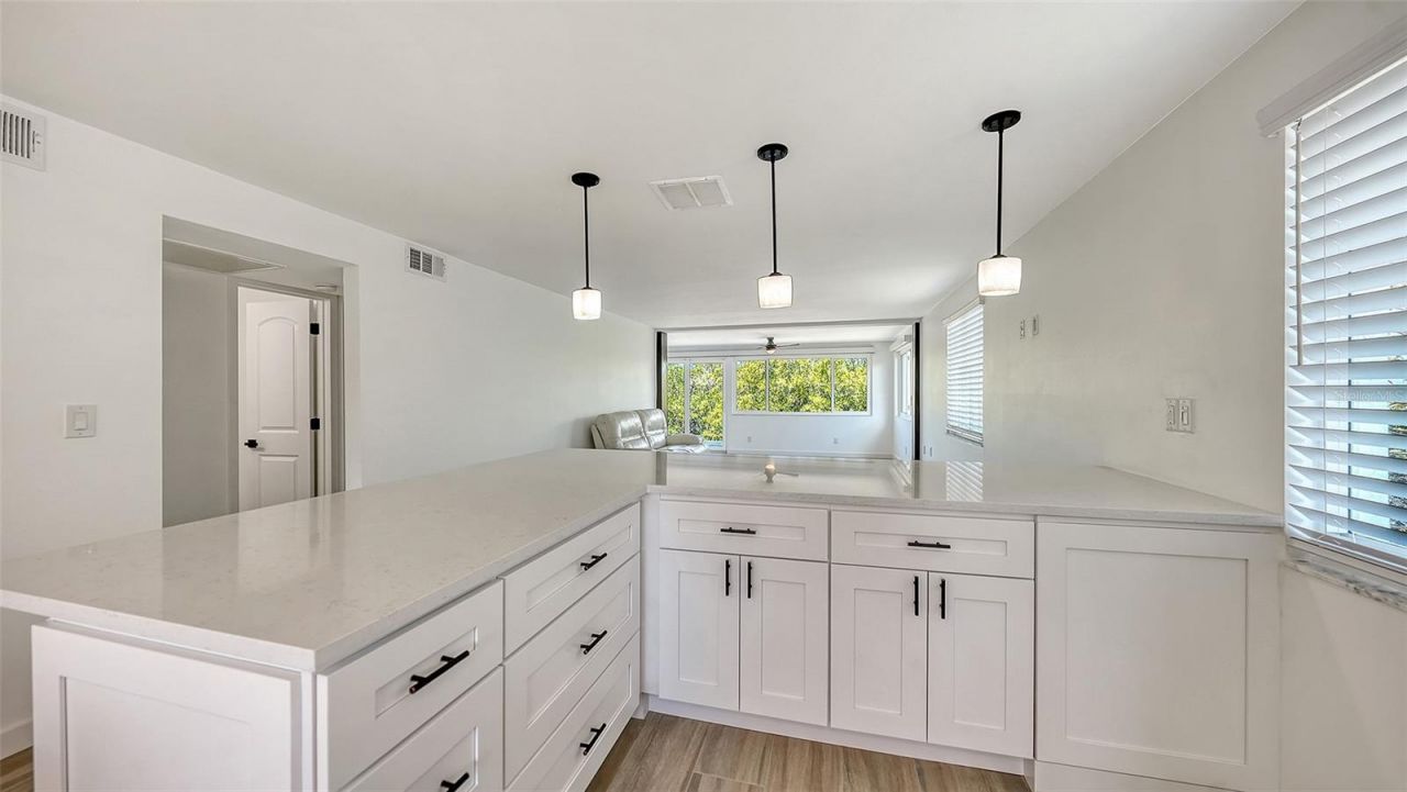 909 Spanish Drive N, Longboat Key, FL 34228 Photo