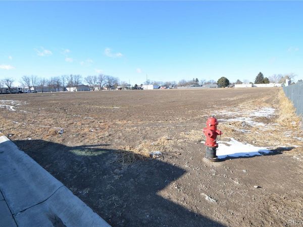 100 8th Street, Burlington, CO 80807