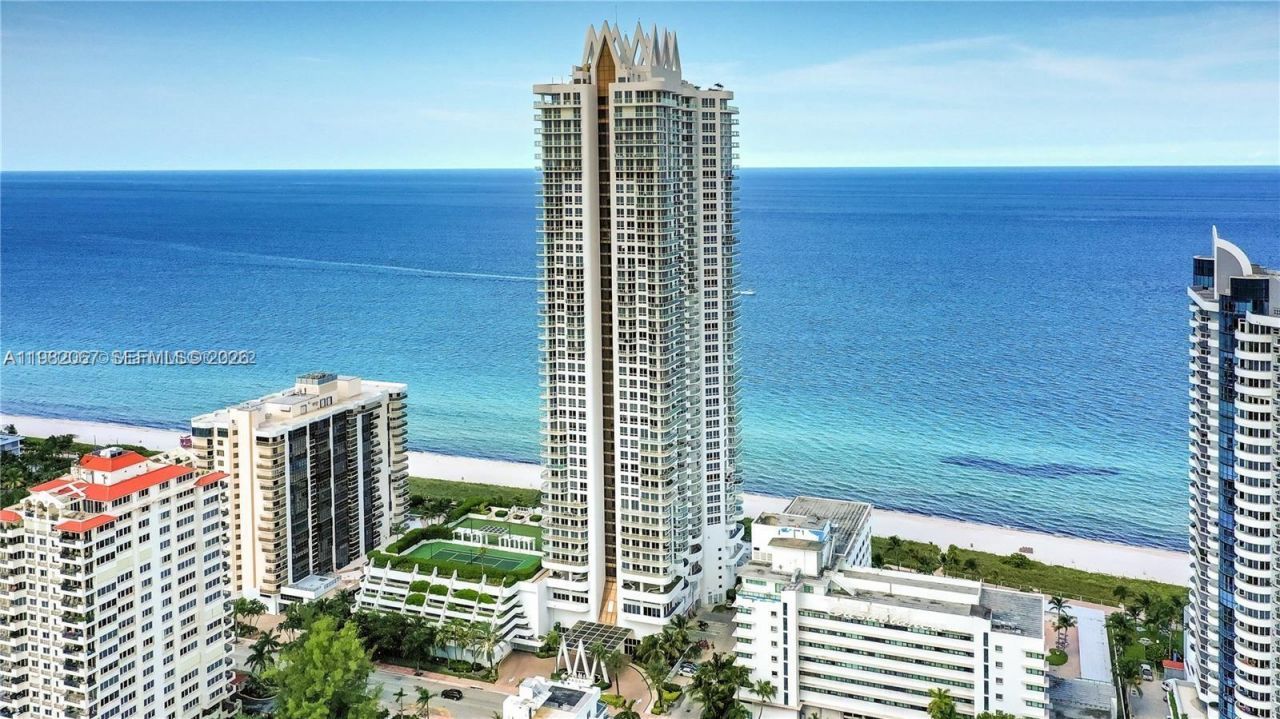 6365 Collins Ave, Unit 3802, Miami Beach, FL 33141 Photo