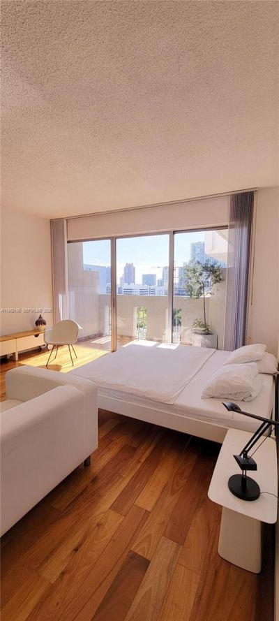 800 West Ave , Unit PH-37, Miami Beach, FL 33139 Photo