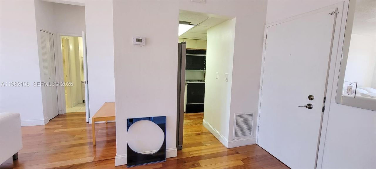 800 West Ave , Unit PH-37, Miami Beach, FL 33139 Photo