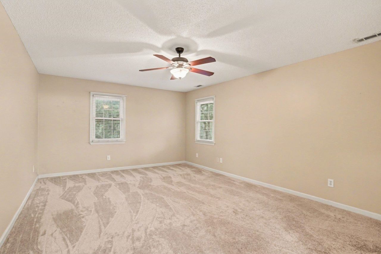 753 Robin Dr.  Photo 26