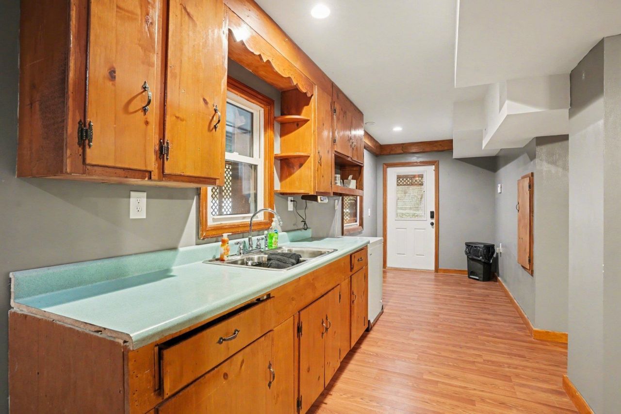 753 Robin Dr.  Photo 28