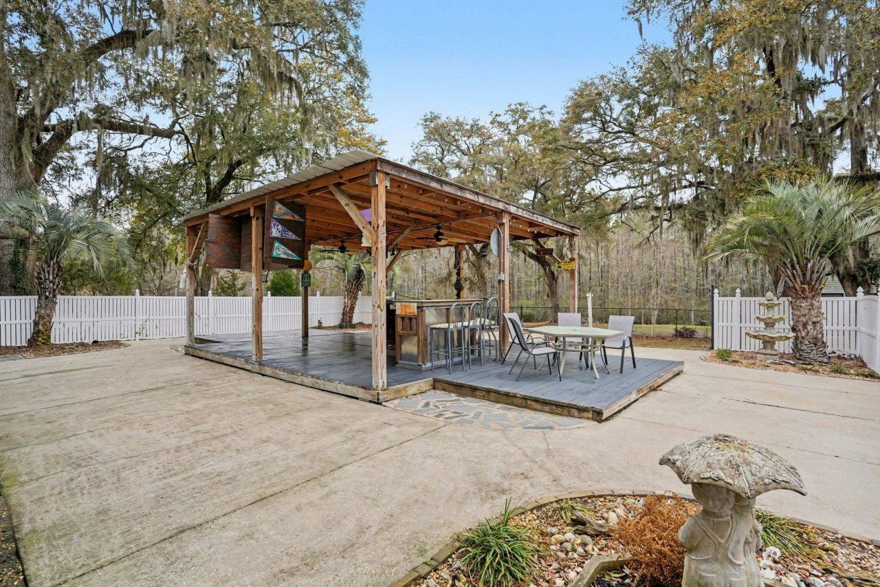 753 Robin Dr.  Photo 36